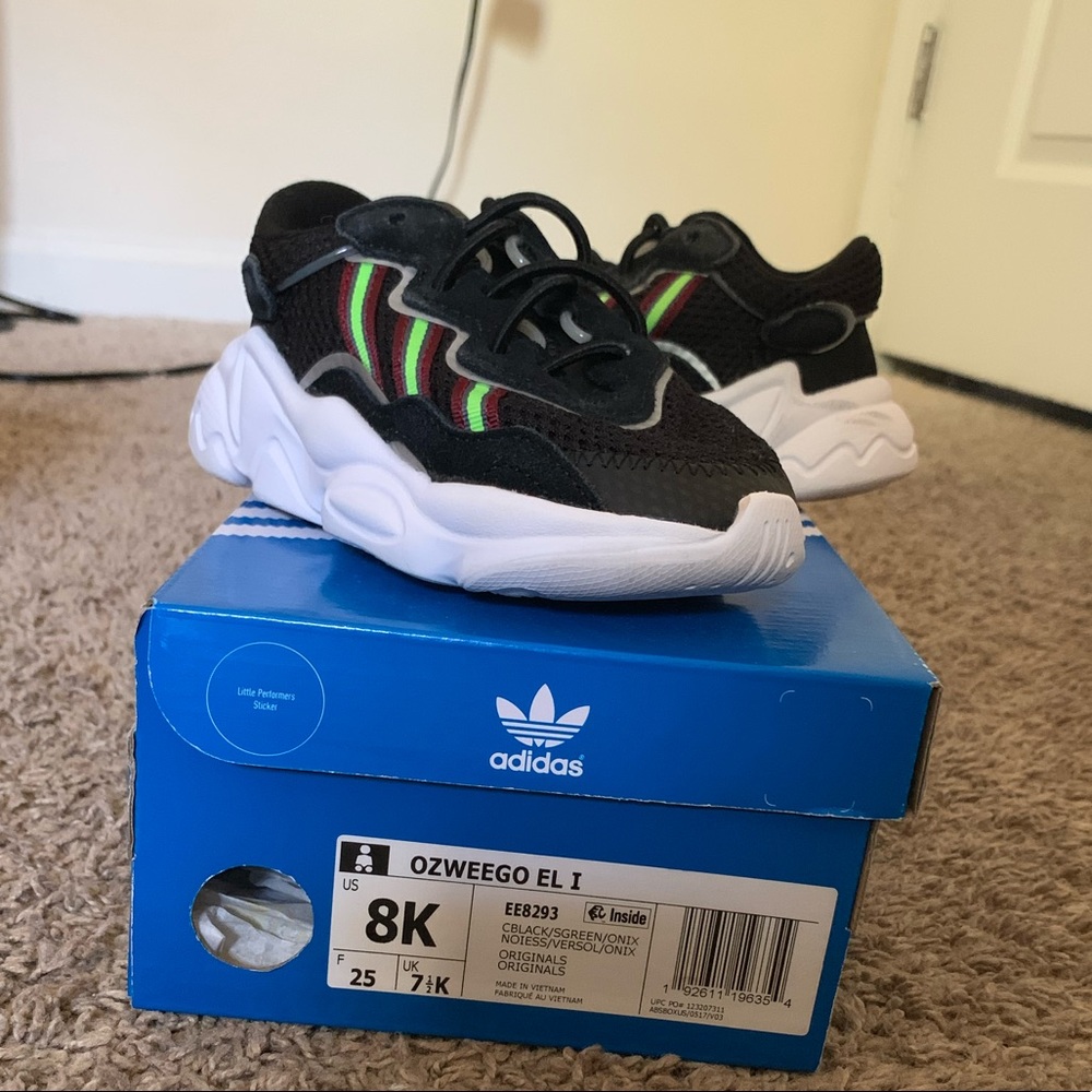 Adidas OZWEEGO EL I